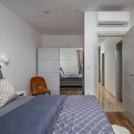 Colin Tribunj Tribalj