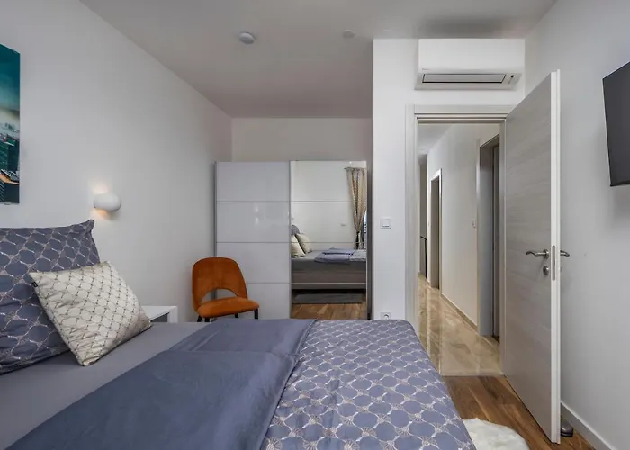 Colin Tribunj Tribunj (Sibenik-Knin)